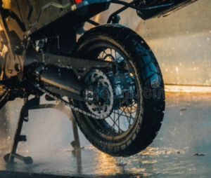 Tips_Wash_Motorcycle_Choose_the_Right_Location