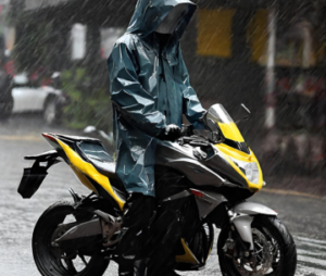 Tips For Choosing Motorcycle Raincoat